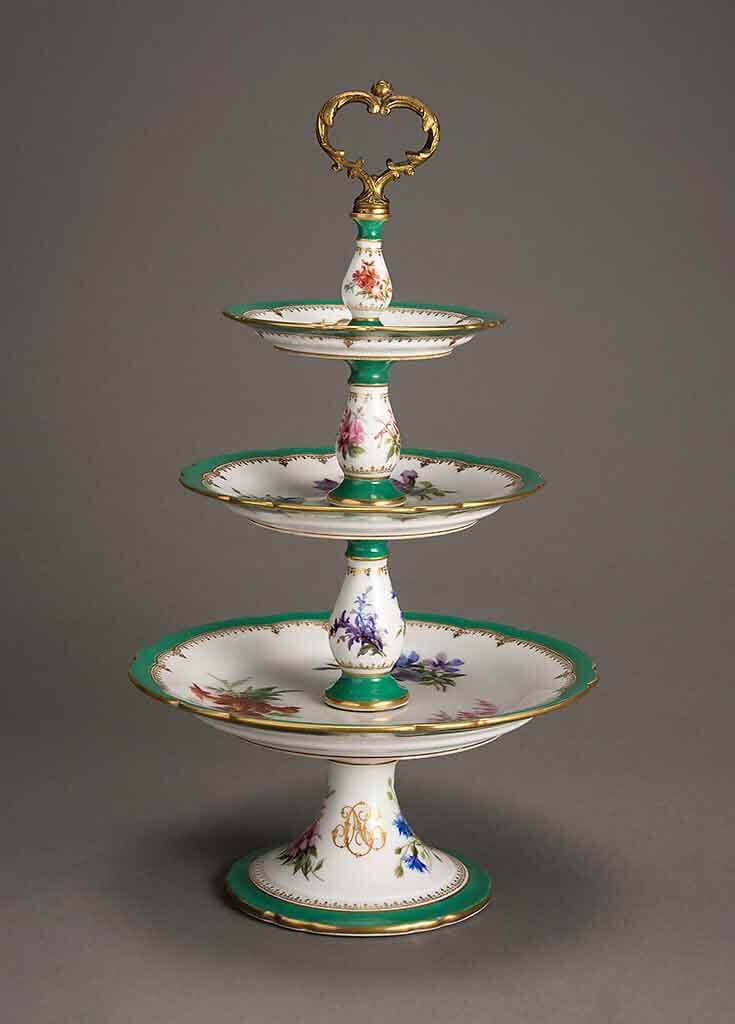 Porcelain table service inscribed with the monogram "NC" 